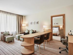 شهر مارس 3800درهم شهر مارس 3800درهم